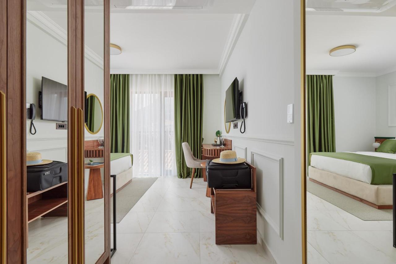 Hotel Diplomat By Aycon Будва Екстериор снимка