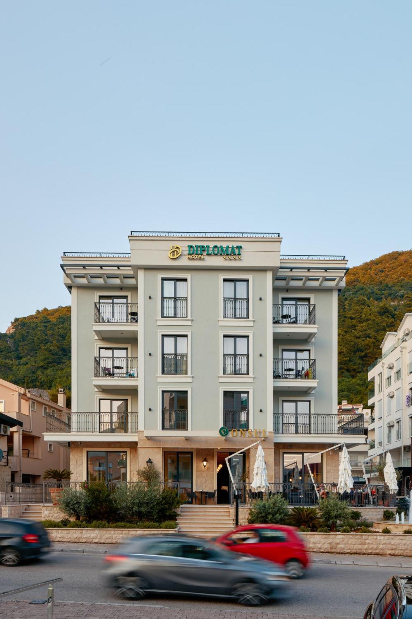 Hotel Diplomat By Aycon Будва Екстериор снимка