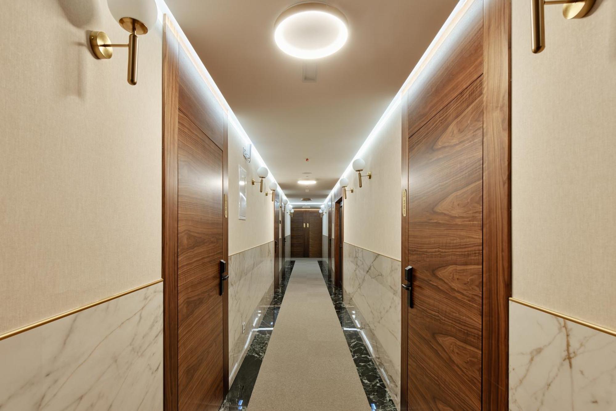 Hotel Diplomat By Aycon Будва Екстериор снимка